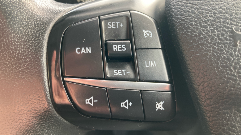 Ford Transit Custom 300 L2 Diesel Fwd 2.0 EcoBlue 130ps Low Roof Limited Van